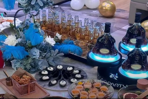 泰州靠谱商务KTV招聘模特,翻房高无杂费